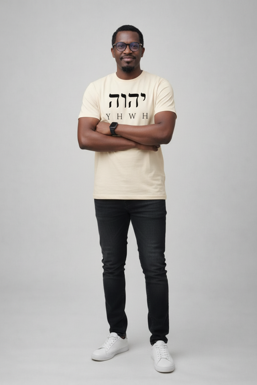 Mannequin avec t-shirt YHWH