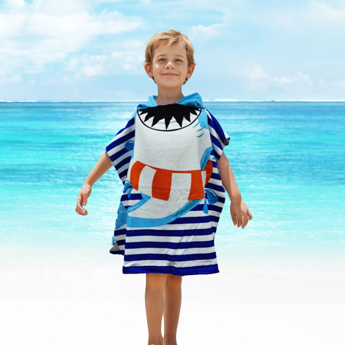 Ultra-fine fiber cartoon printed children's bath towel cape, wearable children's bathrobe, hooded cape, beach towel