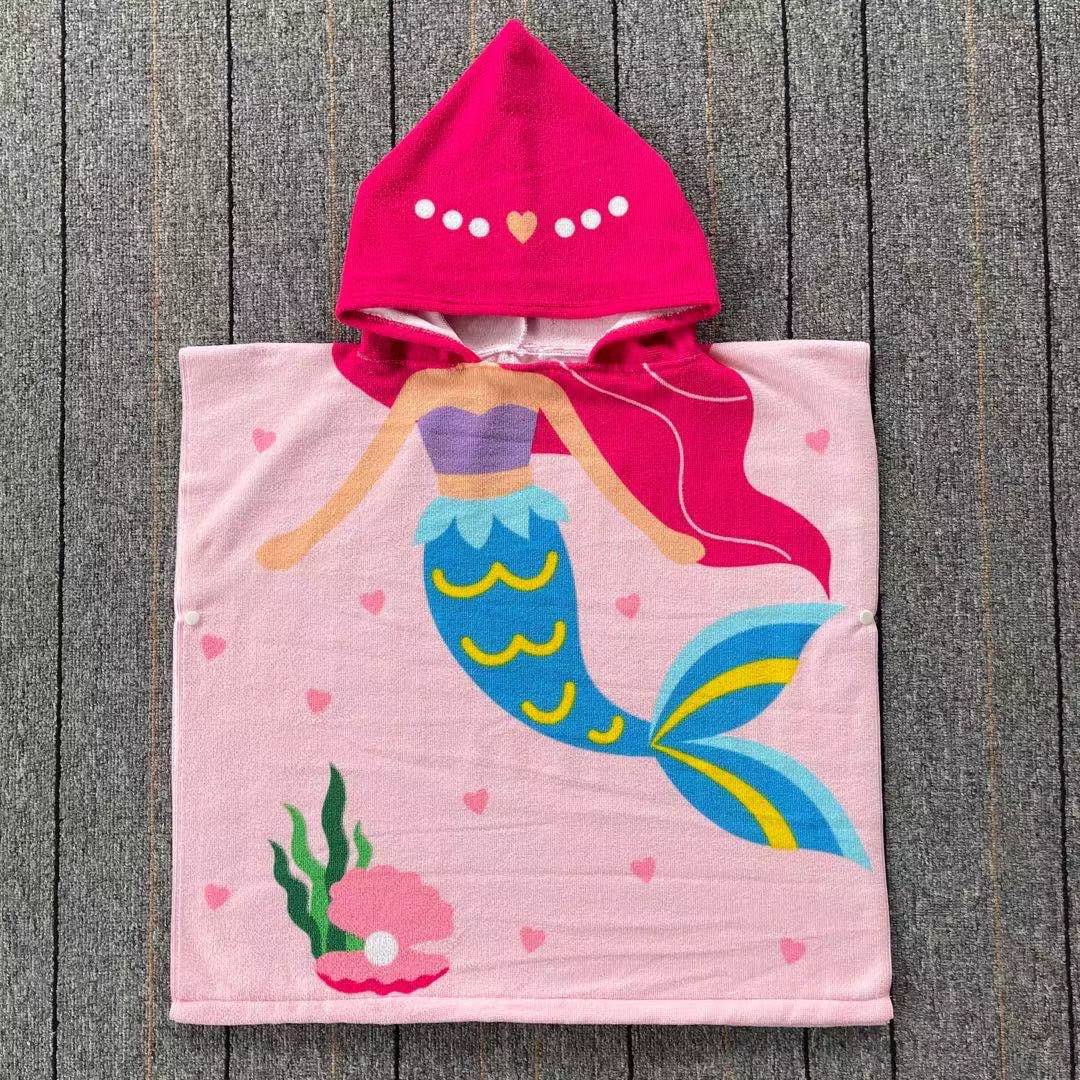 Ultra-fine fiber cartoon printed children's bath towel cape, wearable children's bathrobe, hooded cape, beach towel