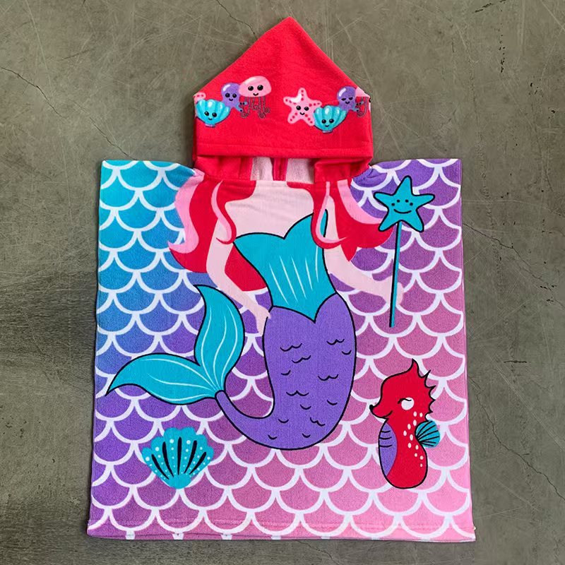 Ultra-fine fiber cartoon printed children's bath towel cape, wearable children's bathrobe, hooded cape, beach towel